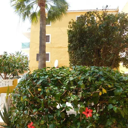 Apartamento Cerca Del Hospital Marina Salud-turistika Apartment