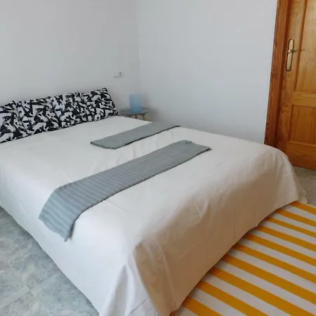 Apartment Apartamento Cerca Del Hospital Marina Salud-turistika